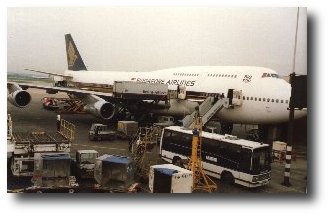 Singapore Airlines, SQ22